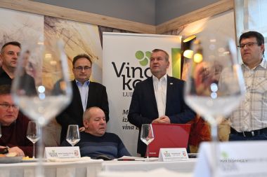 Ocjenjivanje_mladih vina_0055_Foto Novak.JPG