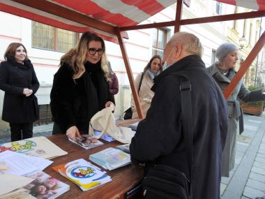 obiljezavanje_dan_borbe_protiv_nasilja_nad_zenama_2021_5.JPG