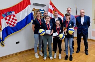 Prijem_odbojkasice 23.jpg
