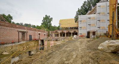 dvorac_opeka_obilazak_zupanijski_vijecnici_2023 2.jpg