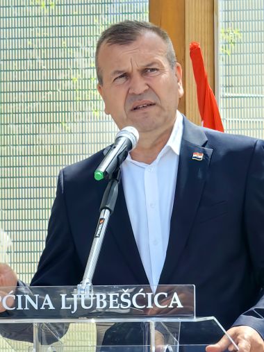 Potpisivanje 21a.jpg