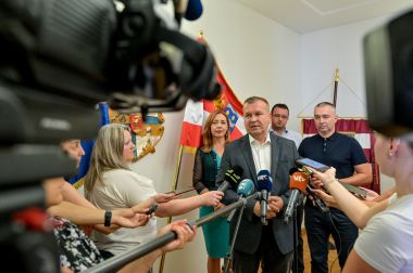 Ivanec_ugovor 33.jpg