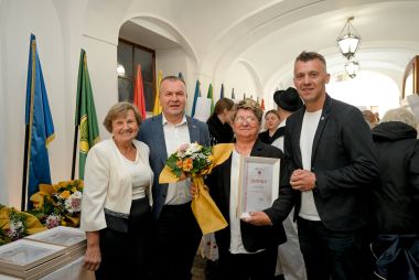 Ruralna_zena 34.jpg