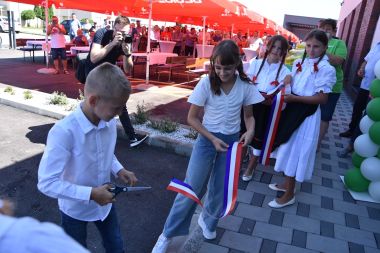 agrocentar_cestica_otvorenje_2023 3.jpg