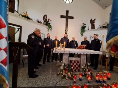 posvecenje_zastava_udruga_sinovi_domovine_2024 6.jpg