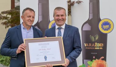 vz_bucino_ulje_zlatne_medalje_monde_selection_2024 3.jpg