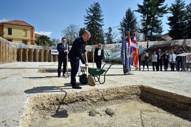 kamen_temeljac_zavod_javno_zdravstvo_Jurinec_photography_2025 3.jpg