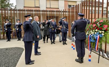 odavanje_pocasti_rode_ministar_bozinovic_2024 5.jpg
