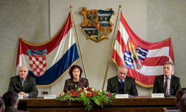 Svecanost_prvi_lokalni_izbori 33 .jpg