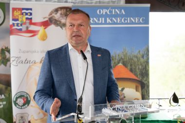 Izlozba vina 34.jpg