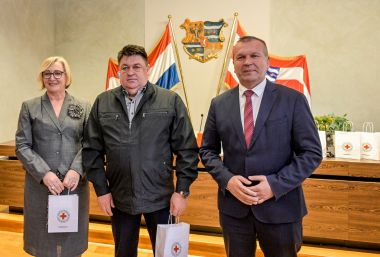 Crveni_kriz 35.jpg