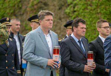 Polaganje_vijenaca 10.jpg