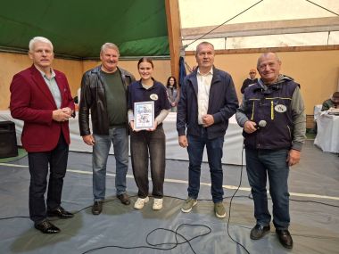 Izlozba 15.jpg