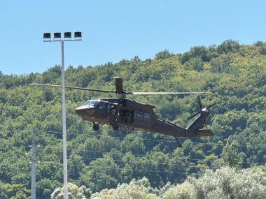f1490266-273e-4eb2-829e-312d78b70022.jpg