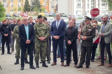 brigadni general Dvekar etnica 13.JPG