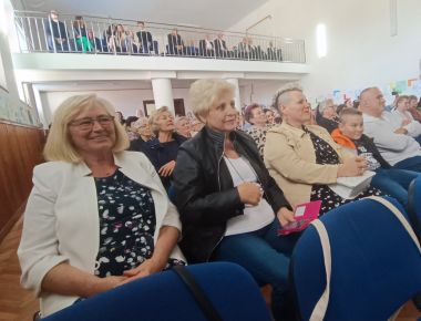 koncert_ansambl_leluje_vinica_10_godina_2024 11.jpg