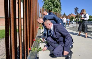 PU_polaganje_vijenaca 17.jpg