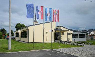 Skola_Nova_Ves 1.jpg