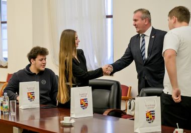 Prijem_roboticari 1.JPG