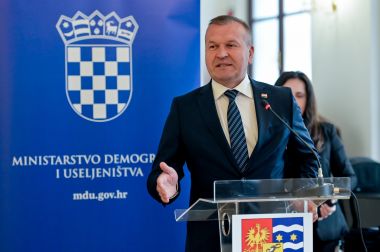 ministarstvo_demografije_ugovori_vrtici_igralista_2025 15.jpg