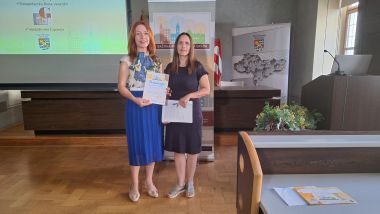 bastina_pod_svjetlima_grada_suvenir_svijece_zavrsna_konferencija_kolovoz_2024 5.jpg