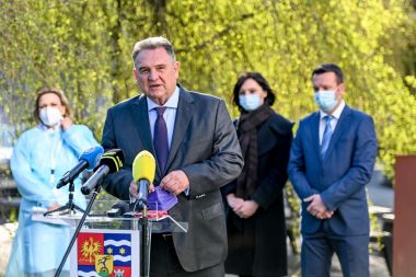 150421_gospodarska cijepljenje_2 Medium.jpg