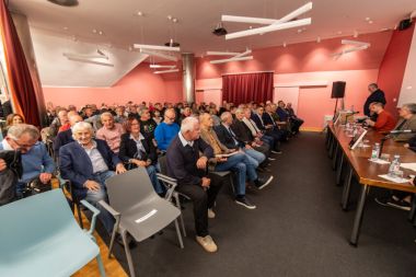5 knjiga_prica_koja_traje_115_godina_nogometa_predstavljanje_FOTO_evarazdin 4.jpg