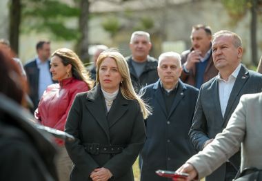 dvorac_bela_I_potopisivanje_ugovora_projektiranje_2026 7.jpg