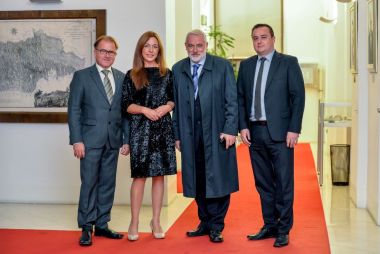 220921_Tanja_Vogrin_harfa _2.jpg