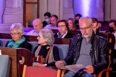 220921_Tanja_Vogrin_harfa _4.jpg