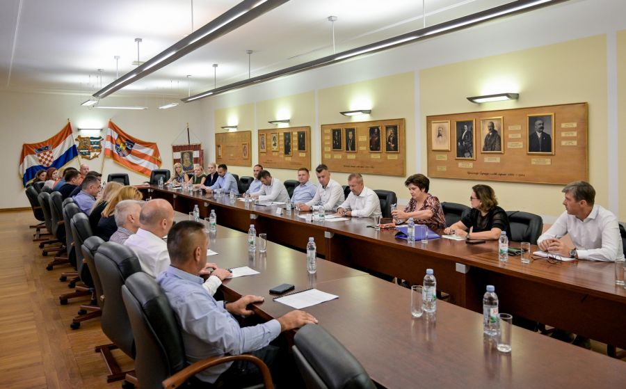 Održani kolegij župana Anđelka Stričaka s načelnicima i gradonačelnicima