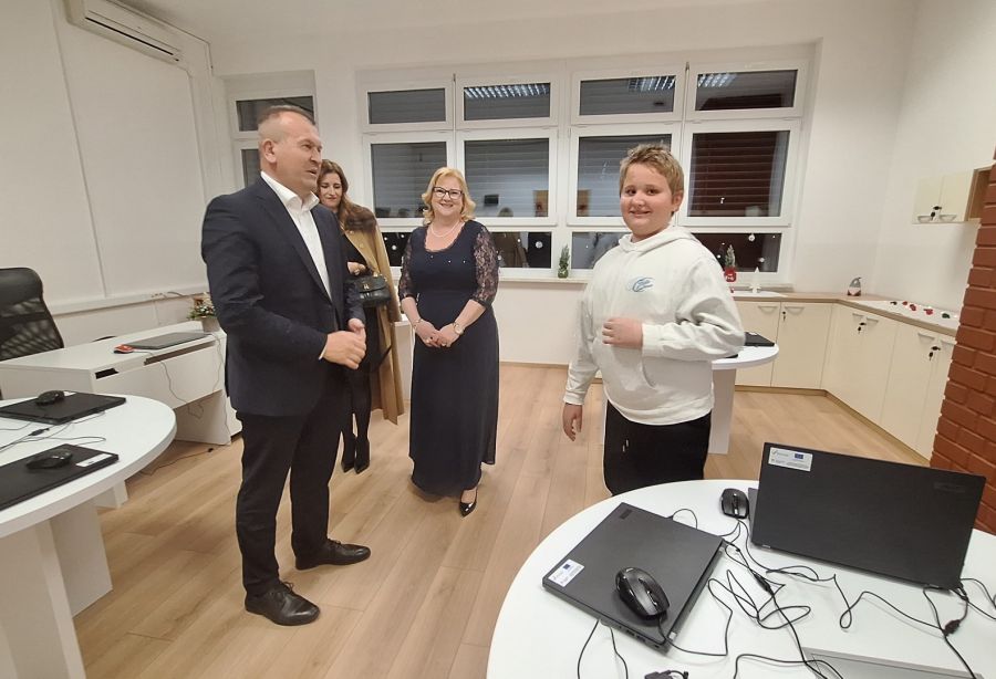 O&Scaron; Bisag dobila novo ruho: zahvaljujući programu Cjelodnevne &scaron;kole uloženo čak 366.000 eura