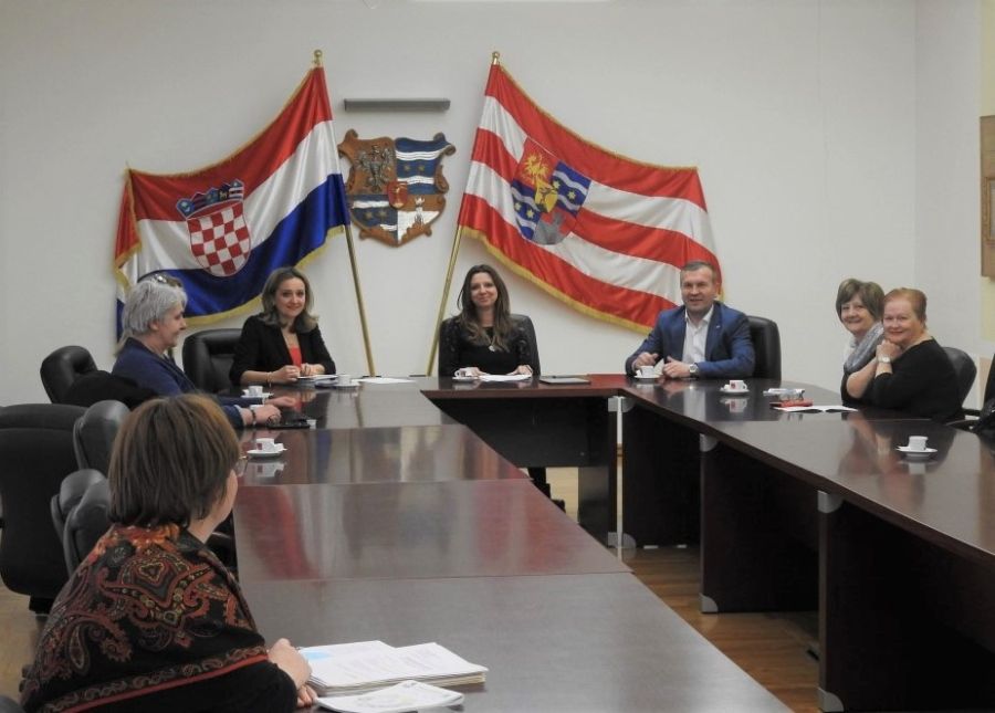 Novčana pomoć Zaklade Vita za &scaron;estero djece, za novu upraviteljicu imenovana Jadranka Bahlen