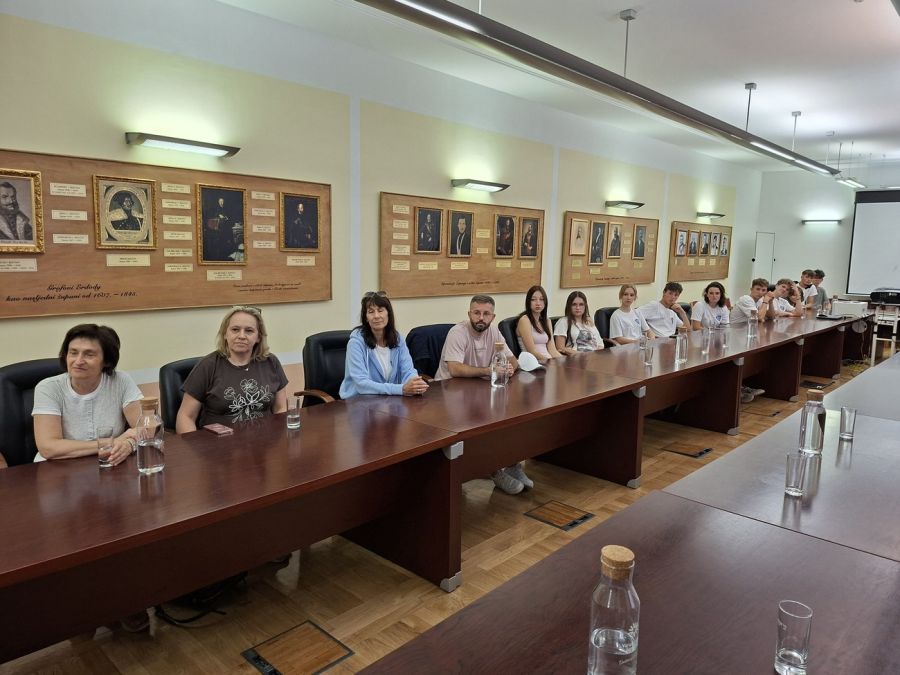 Erasmus povezao Varaždinsku županiju i Poljsku: župan Stričak primio učenike i profesore iz Krakova