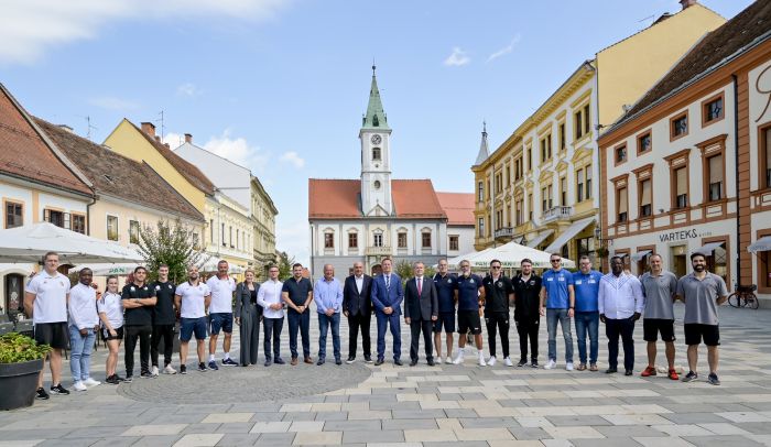 U Varaždinu započelo Svjetsko kadetsko rukometno prvenstvo IHF U 19 &ndash; Predstavnike reprezentacija ugostili župan Stričak i gradonačelnik Bosilj
