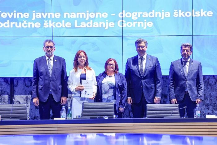 Zamjenica Zagorec potpisala ugovor o financiranju dogradnje dvorane P&Scaron; Ladanje Gornje