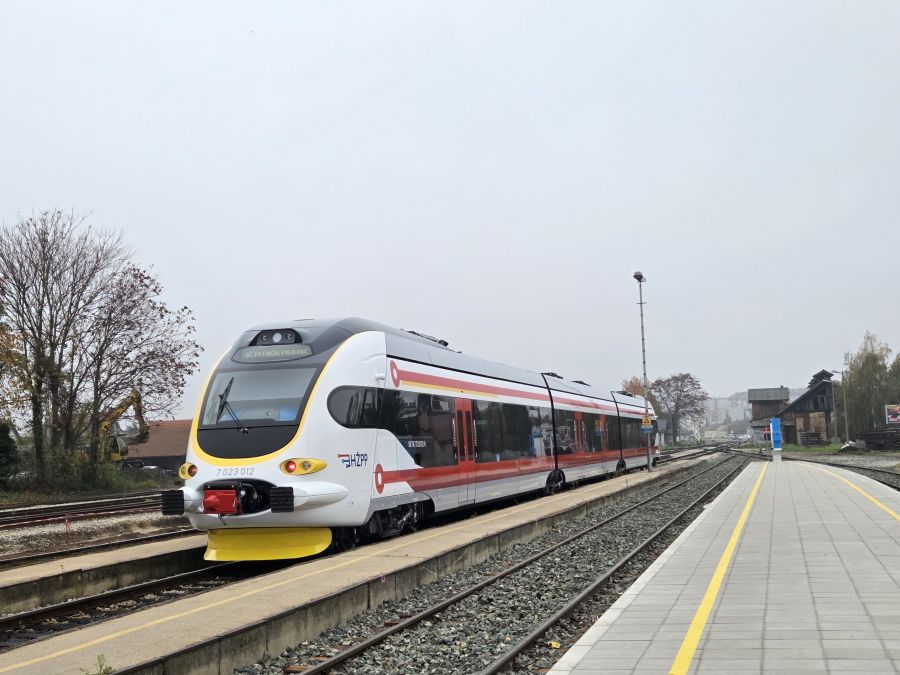 U promet pu&scaron;ten novi dizel-motorni vlak za regionalni prijevoz na relaciji Varaždin &ndash; Čakovec &ndash; Varaždin