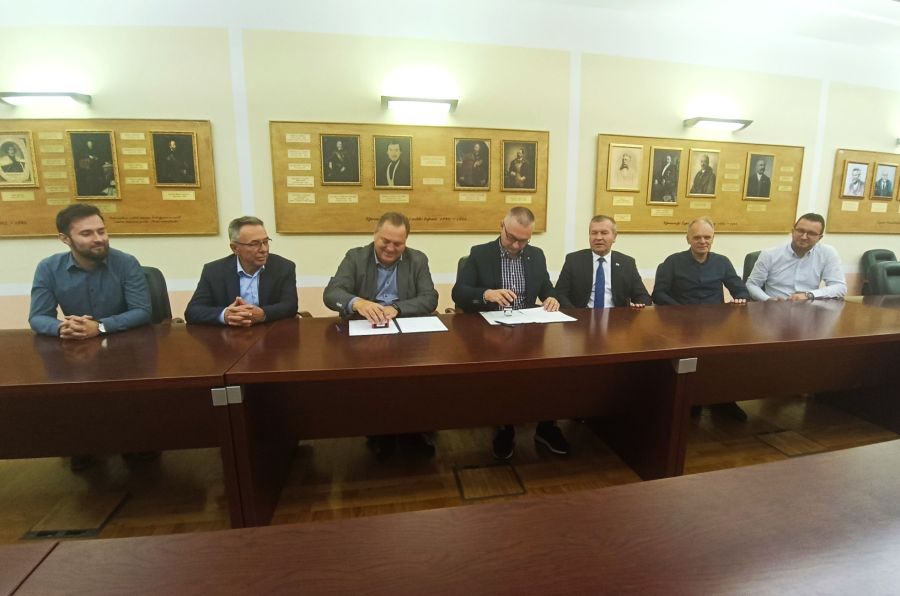 U O&Scaron; Ivanec bit će sanirano krovi&scaron;te dvorane, a sljedeće godine počinje dogradnja &scaron;kolske zgrade