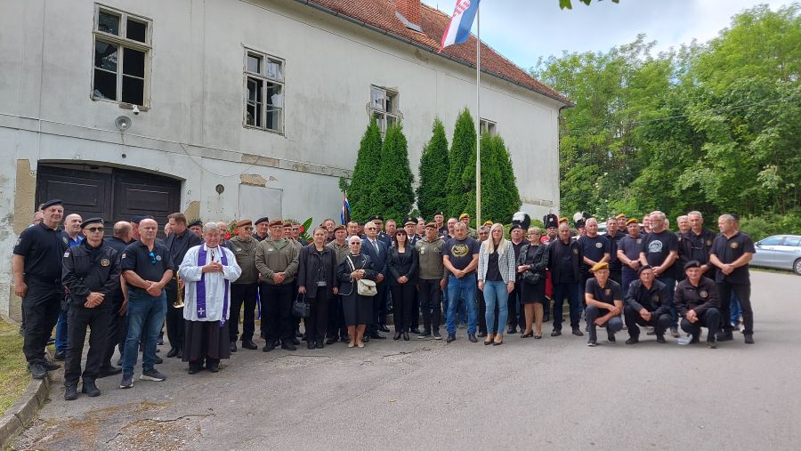U Vinici obilježena 33. obljetnica ustroja 5. bojne 1. A brigade 'Tigrovi'