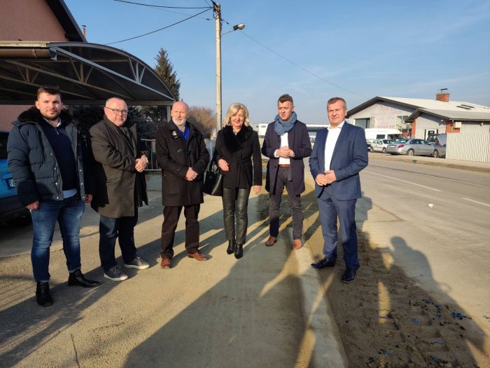 U Bartolovečkoj ulici u Trnovcu u tijeku su radovi na zamjeni vodovodne infrastrukture, vrijedni oko milijun eura