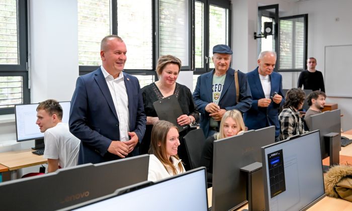 Tehnologija u službi znanja: Druga gimnazija Varaždin dobila suvremenu informatičku učionicu