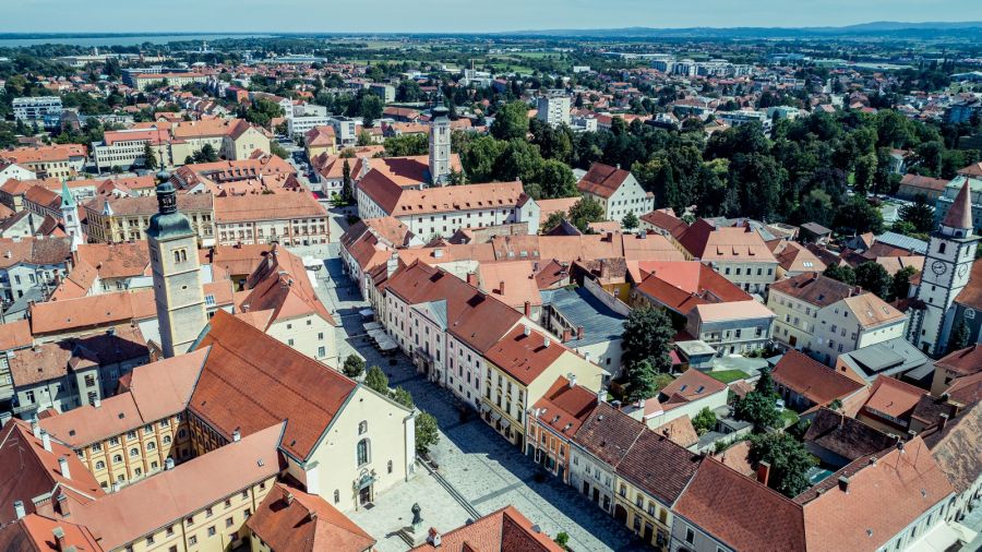 Varaždinska županija objavila natječaj za dodjelu stipendija te javni poziv za sufinanciranje tro&scaron;kova prijevoza studenata