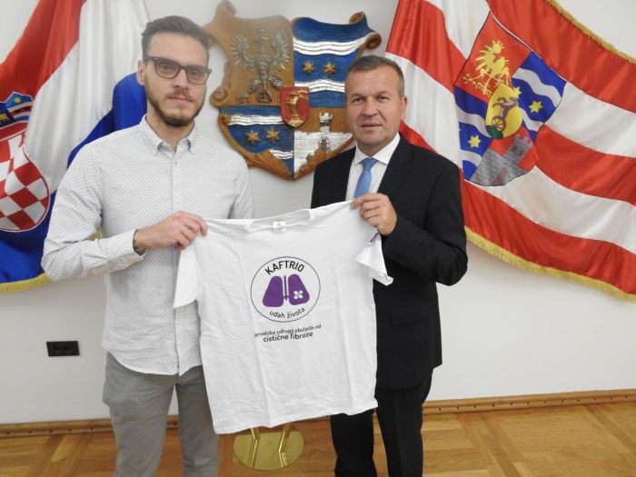 Podrška oboljelima od cistične fibroze uoči dugoočekivanog stavljanja spasonosnih lijekova na Osnovnu listu HZZO-a