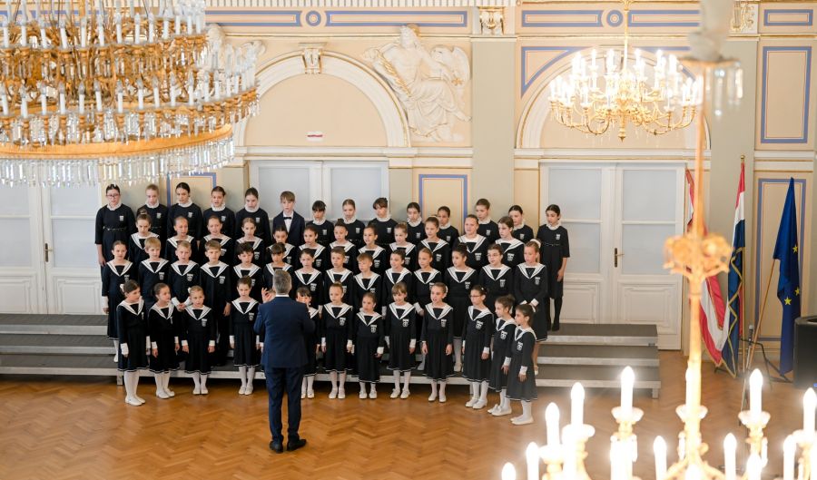 &bdquo;Ur&scaron;uline zvjezdice&rdquo; ponovno zasjale na 69. glazbenim svečanostima hrvatske mladeži